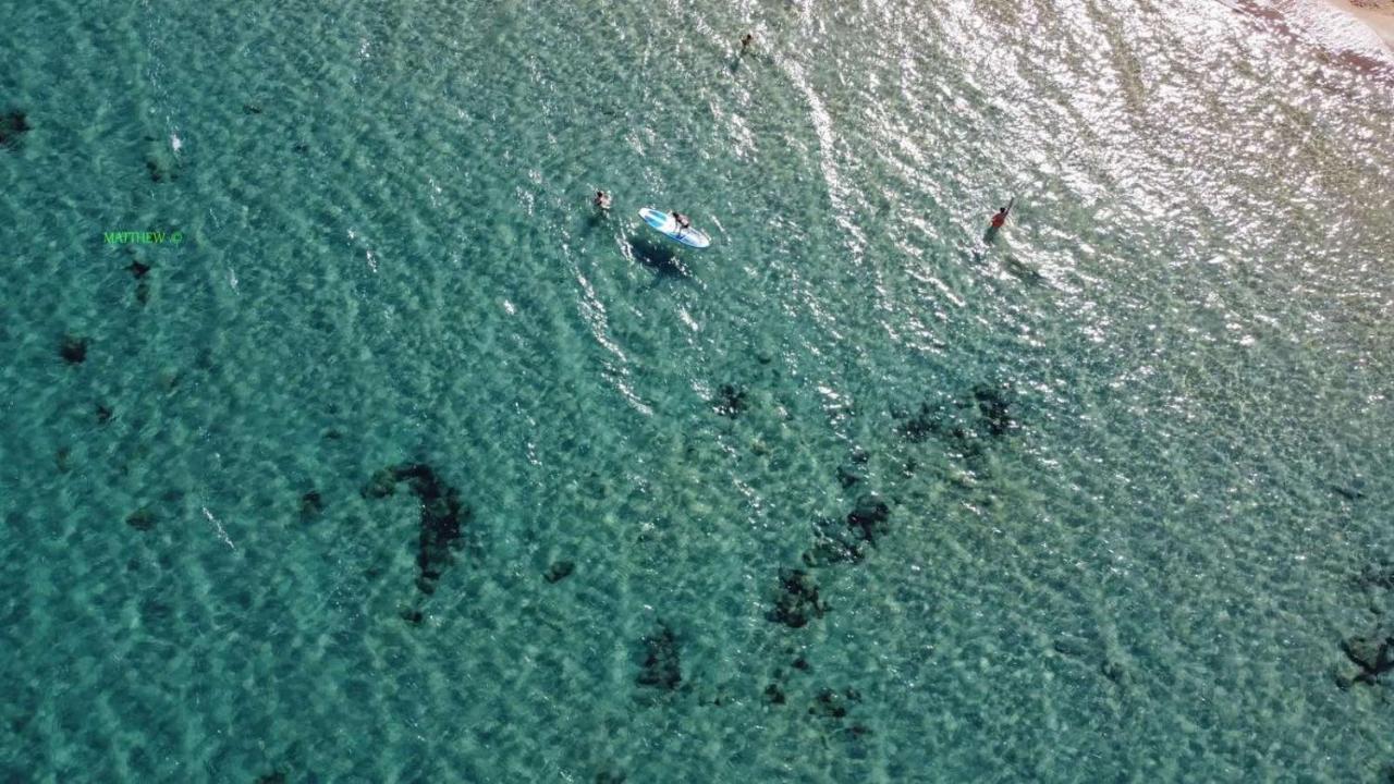 Peroulia Beach Houses Koróni Екстериор снимка