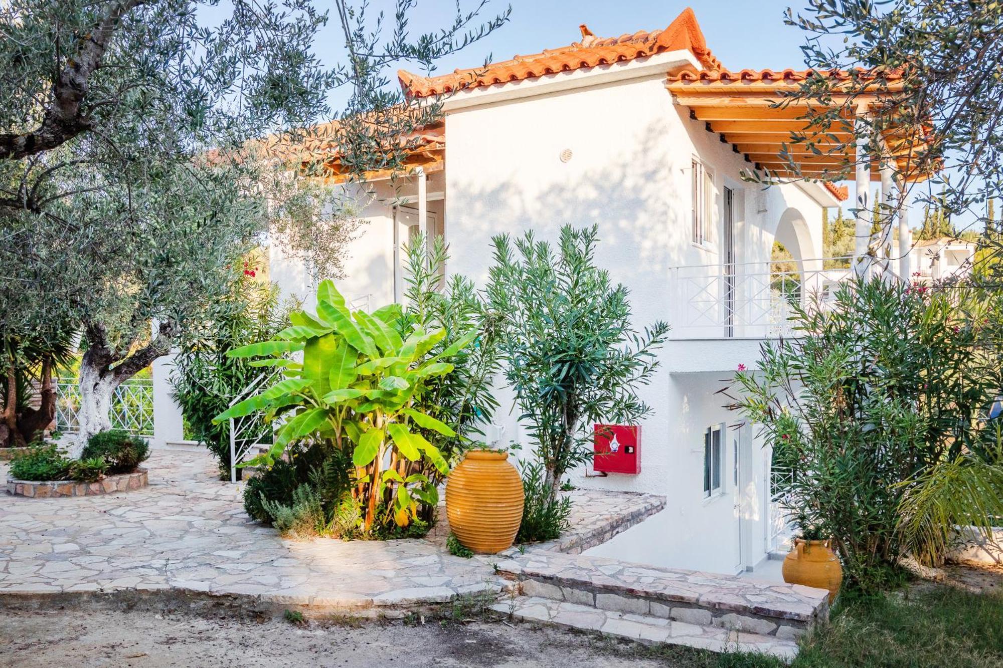 Peroulia Beach Houses Koróni Екстериор снимка