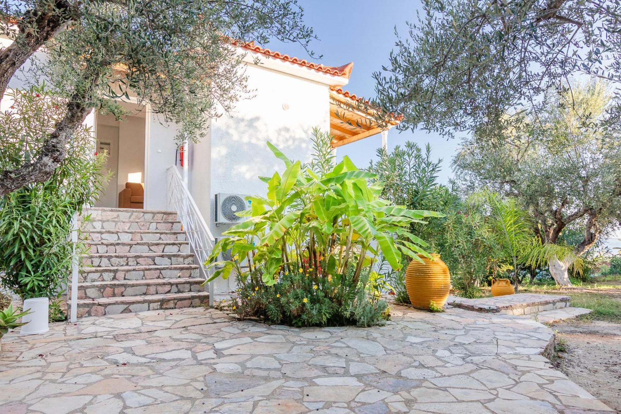 Peroulia Beach Houses Koróni Екстериор снимка