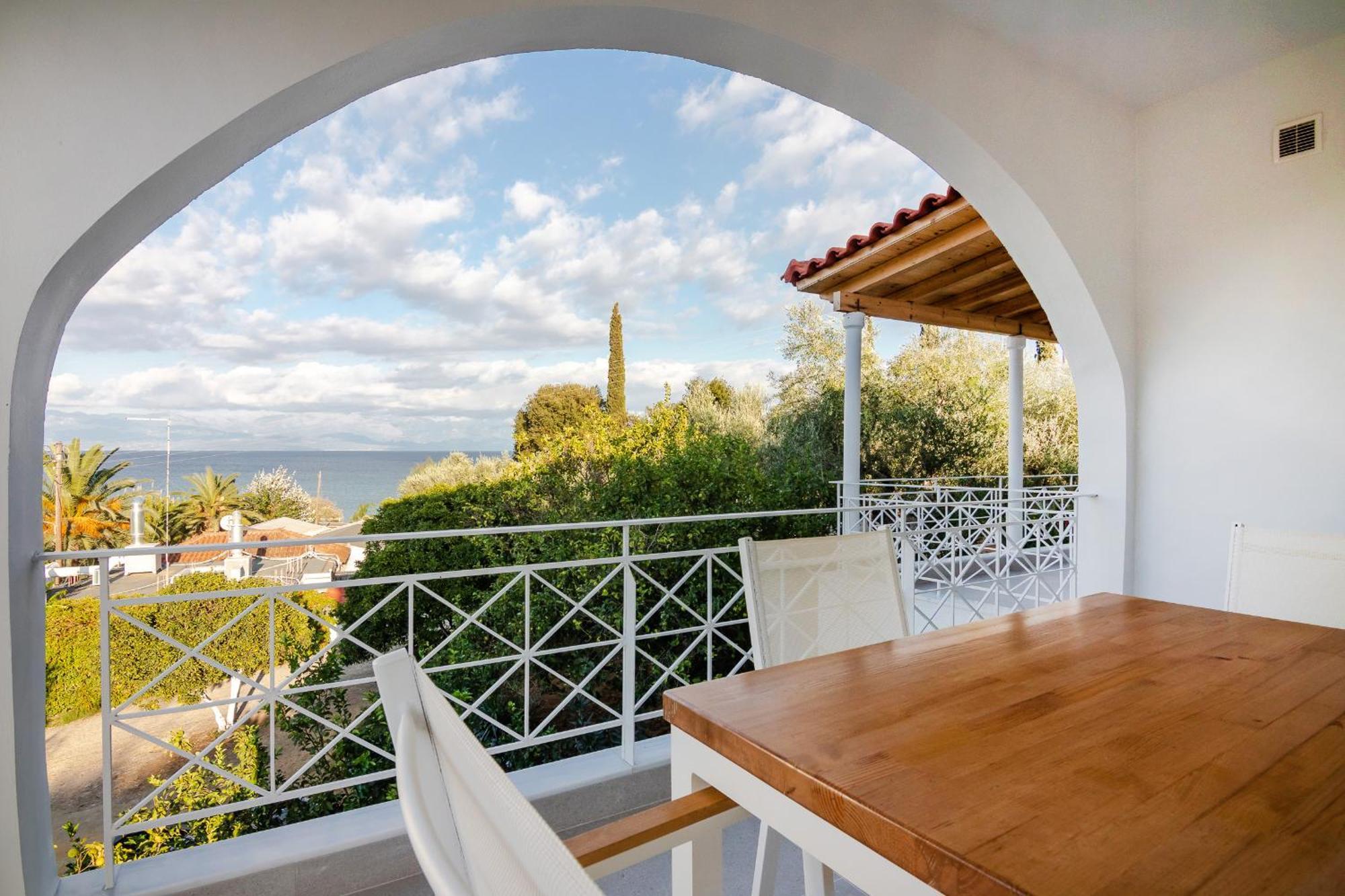 Peroulia Beach Houses Koróni Екстериор снимка