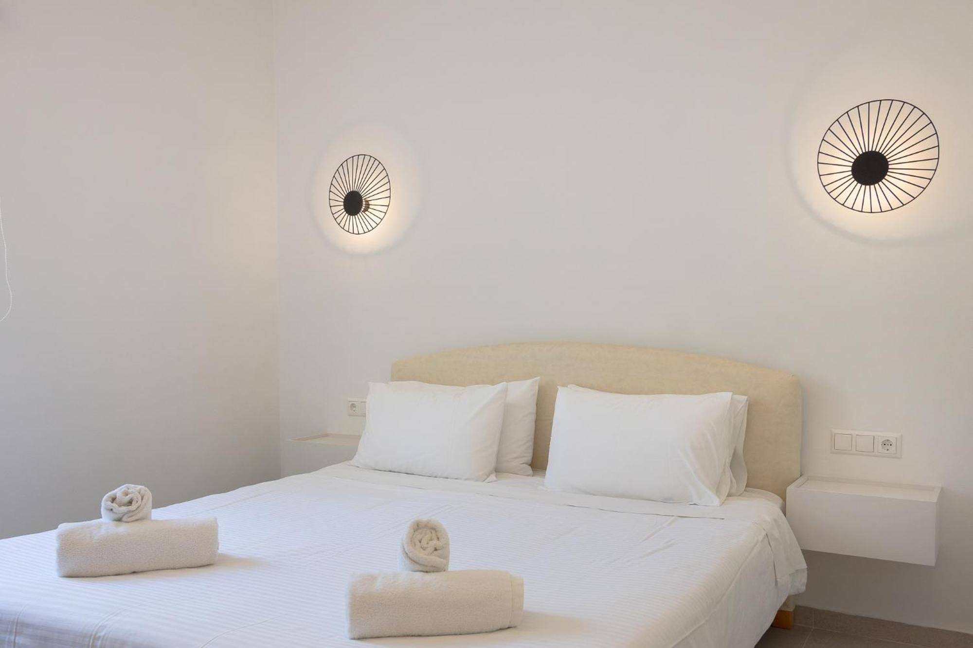 Peroulia Beach Houses Koróni Екстериор снимка