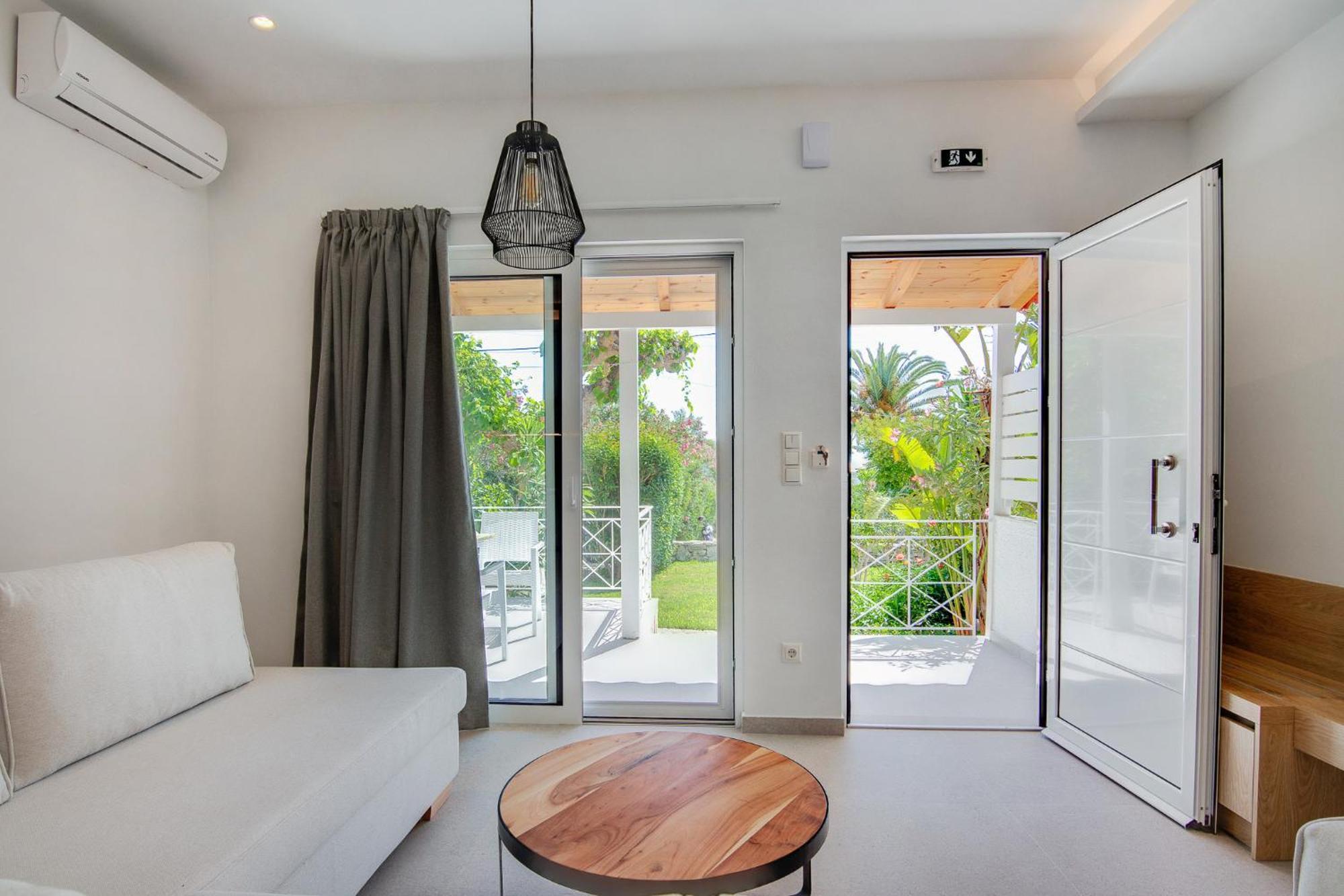 Peroulia Beach Houses Koróni Екстериор снимка